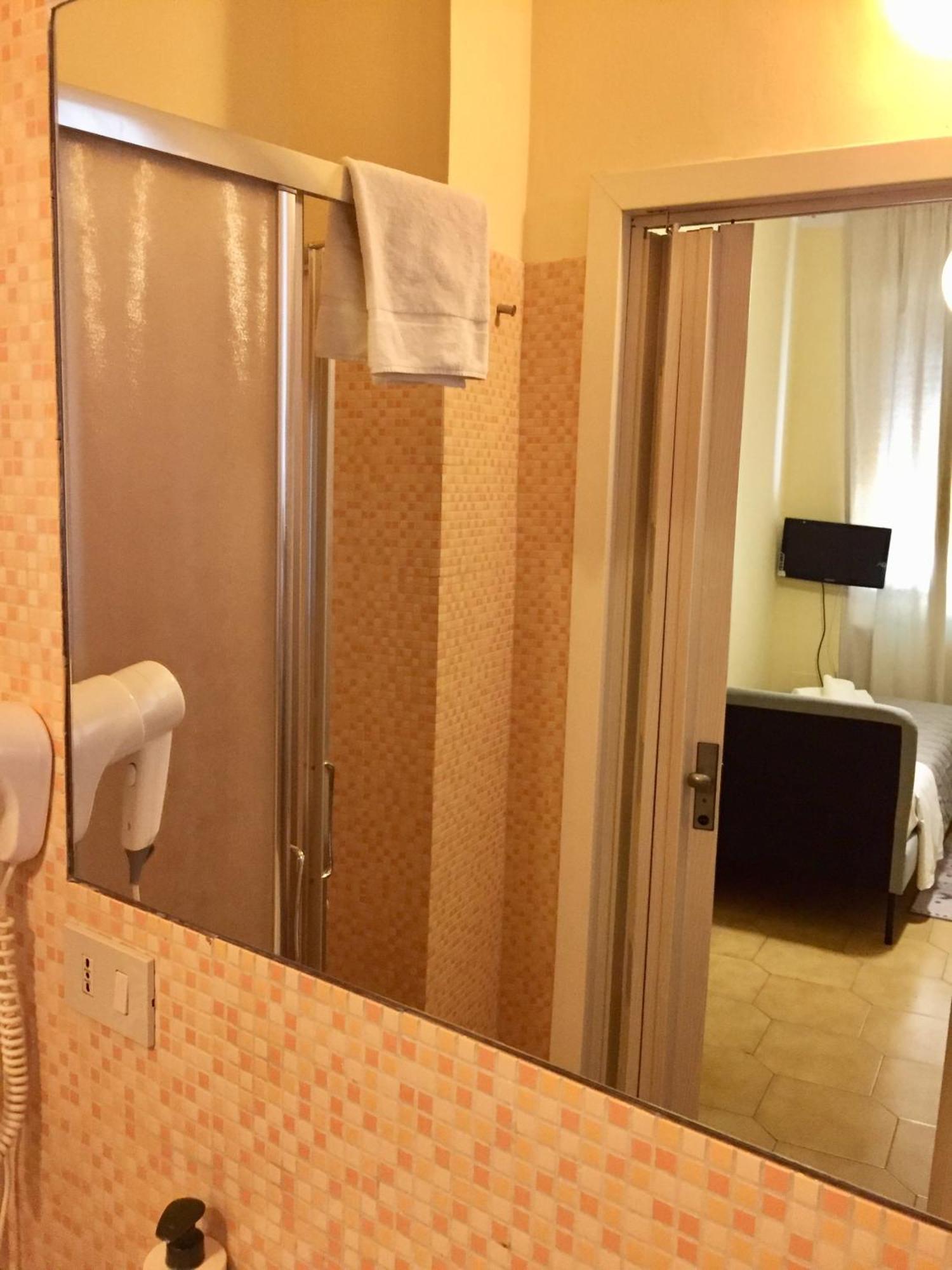 6 Keys Bed and Breakfast Πίζα Εξωτερικό φωτογραφία